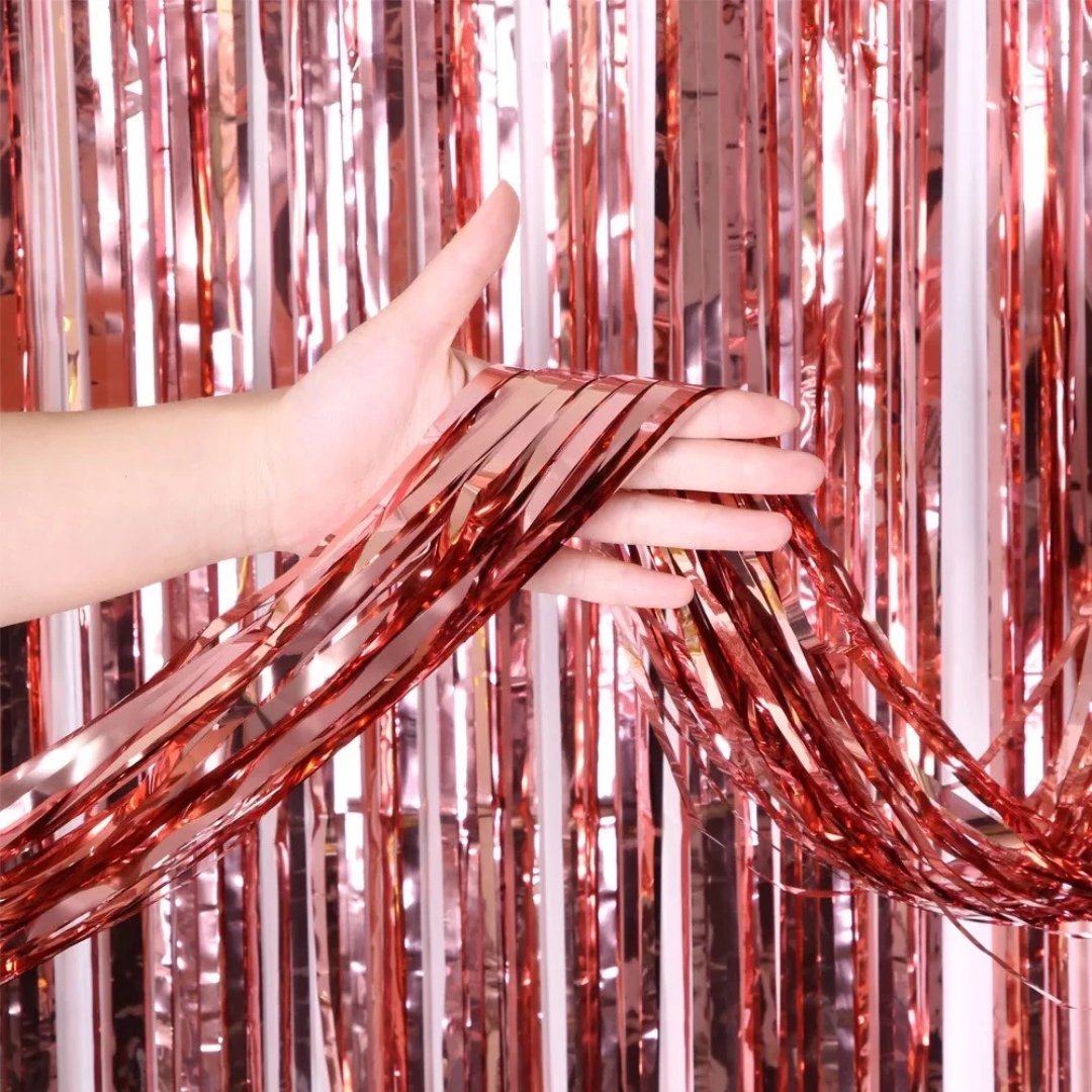 Pink theme: Tinsel Foil Curtain Backdrop (1m x 2m)