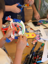 Load image into Gallery viewer, Kids Monster Puppet Art Workshop
