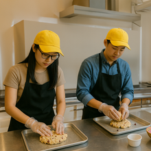 Load image into Gallery viewer, Cranberry Shortbread Cookie Baking Workshop (By Kith Cafe)
